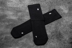 Black / White Nobull CREW Socks | UK 1642KO